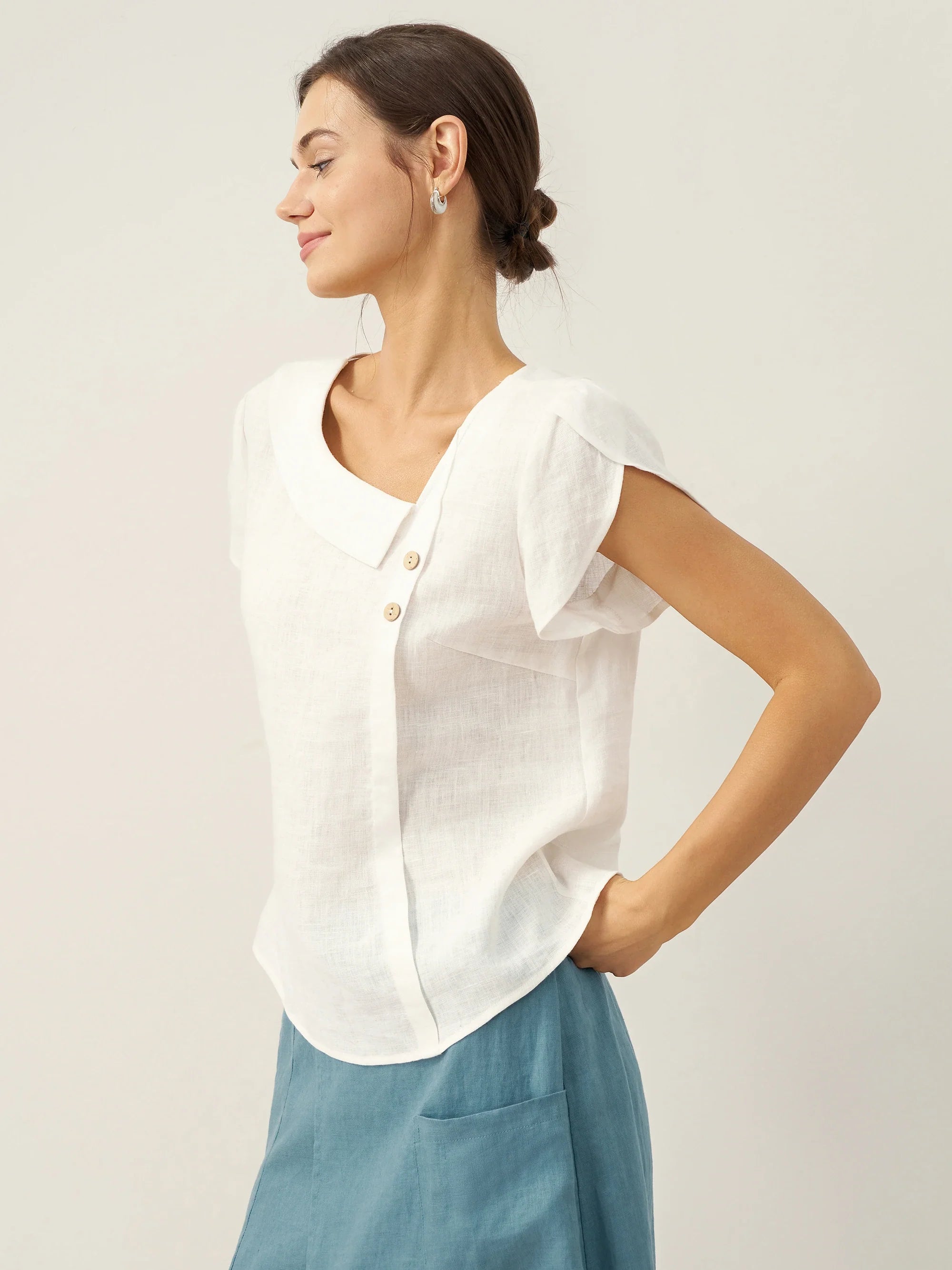 The Athletics Society | Women's Linen Flutter Sleeve Top - 7