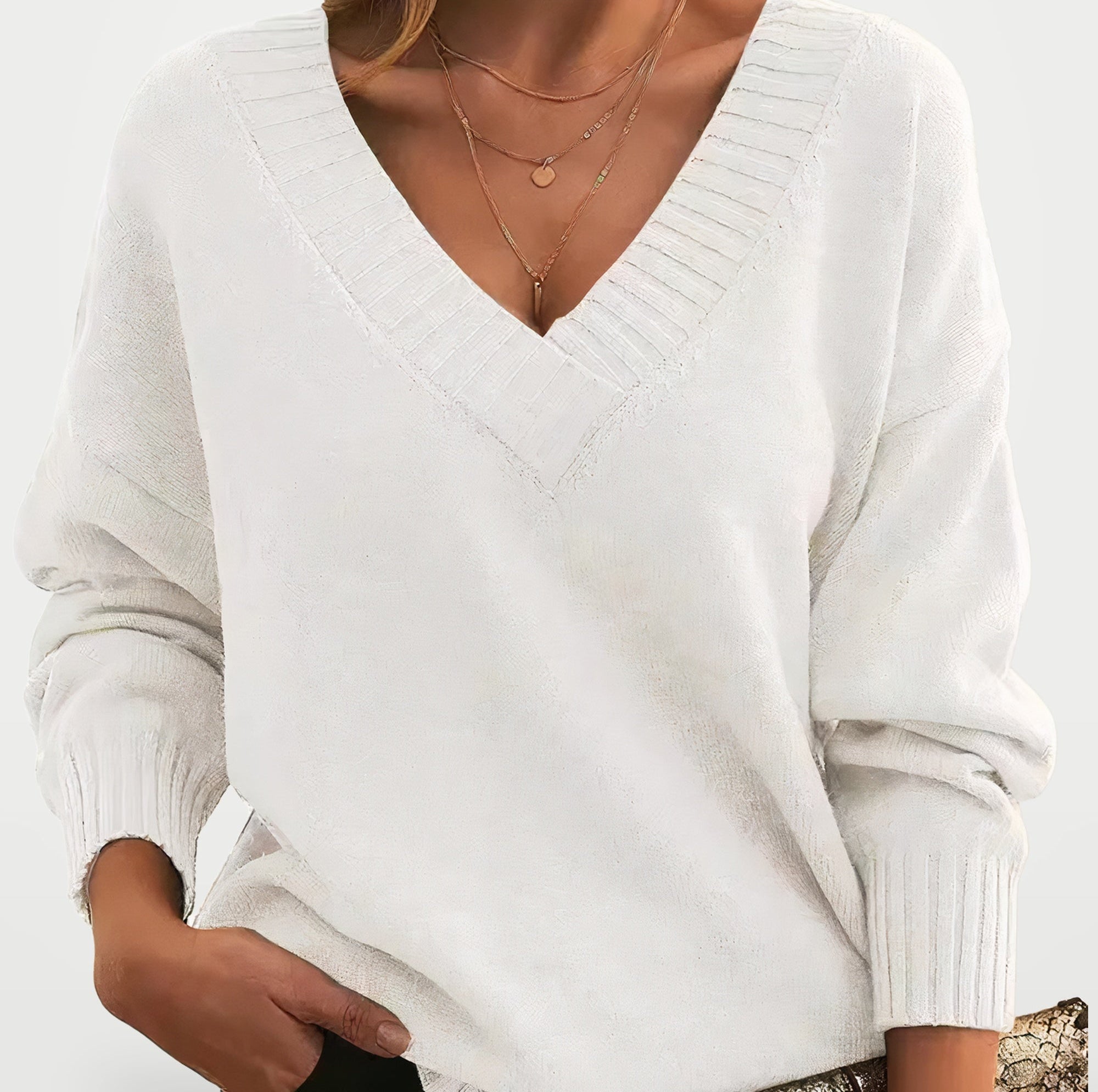 The Athletics Society | Women's Relaxed V-Neck Balloon Sweater - 8