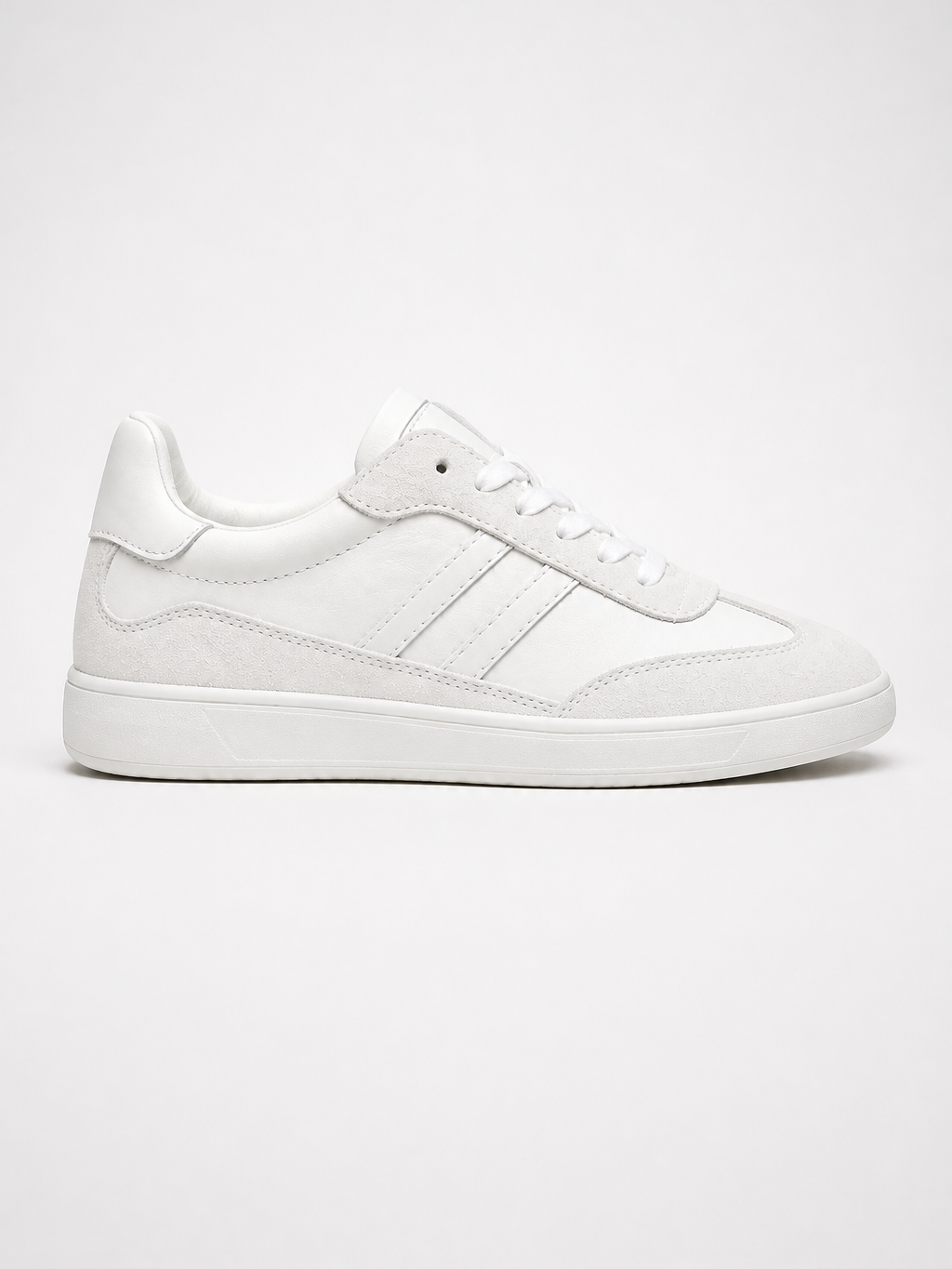 The Athletics Society | Men's White Retro Lace Up Sneakers